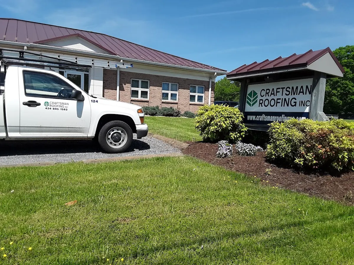 Quality Ice Dam Removal by experienced craftsmen in Barling